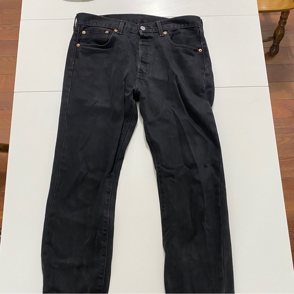 Levi 501 Jeans - Black - 32Wx34L - Picture 3 of 7
